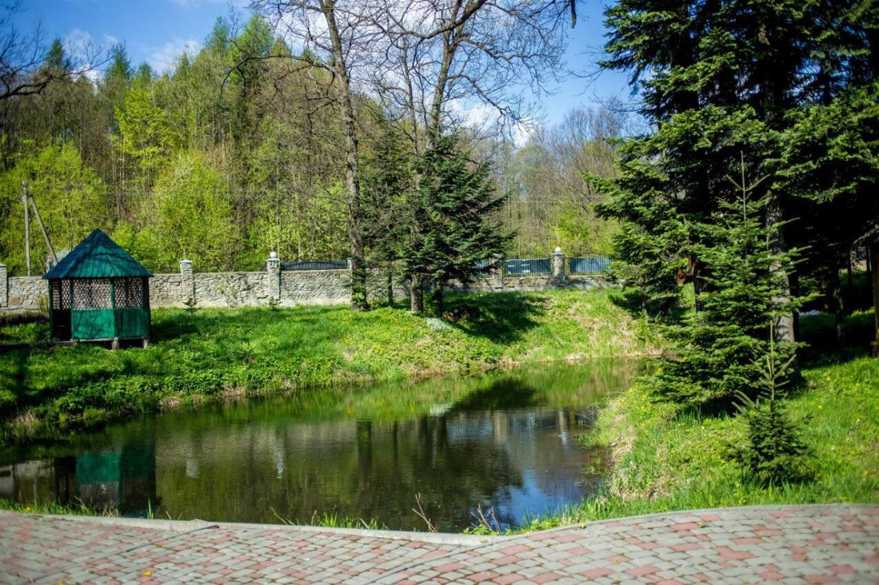 ''Forest House '' Будинок Для Відпочинку Truskavets Ngoại thất bức ảnh